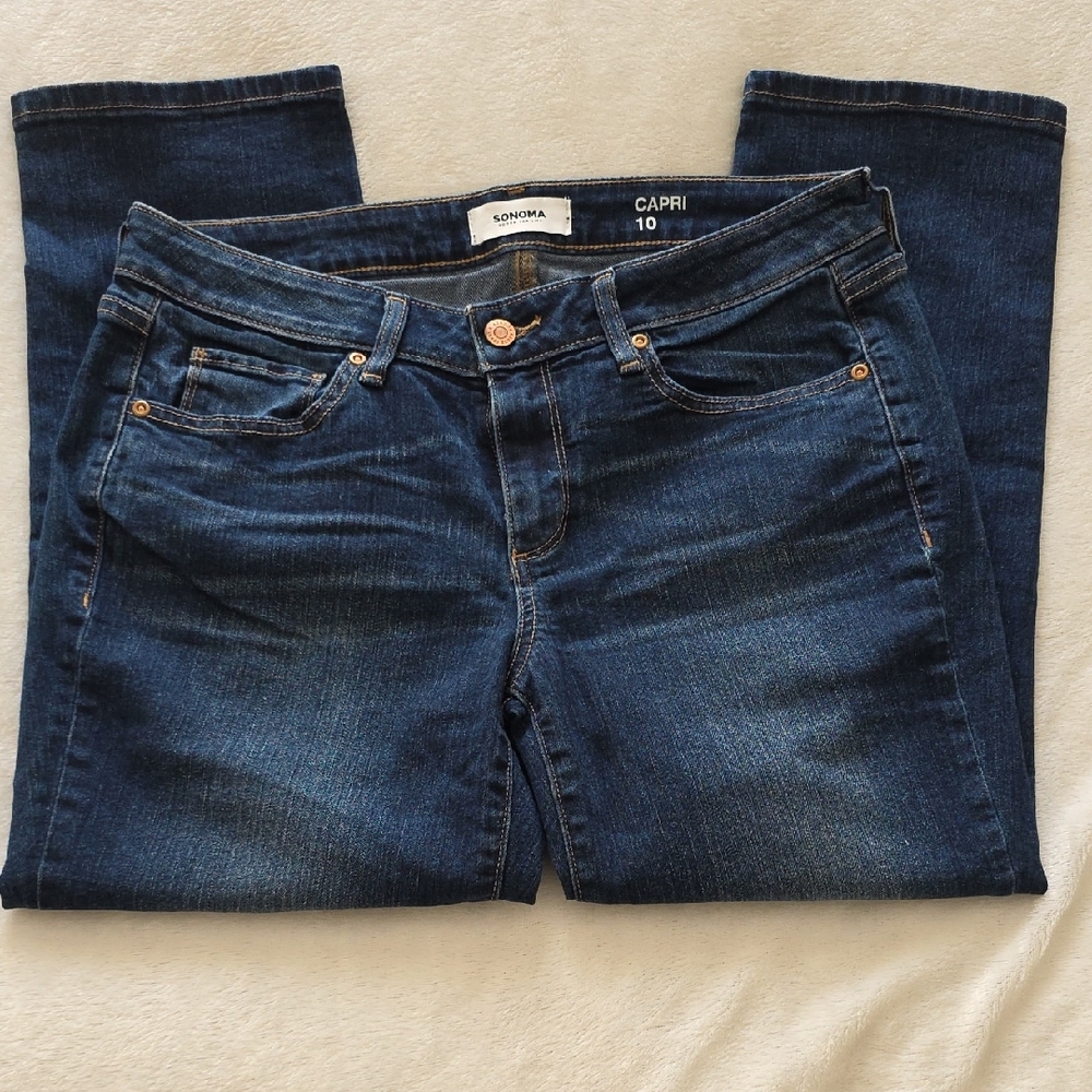 Sonoma Women's Deep Indigo Capri Jeans